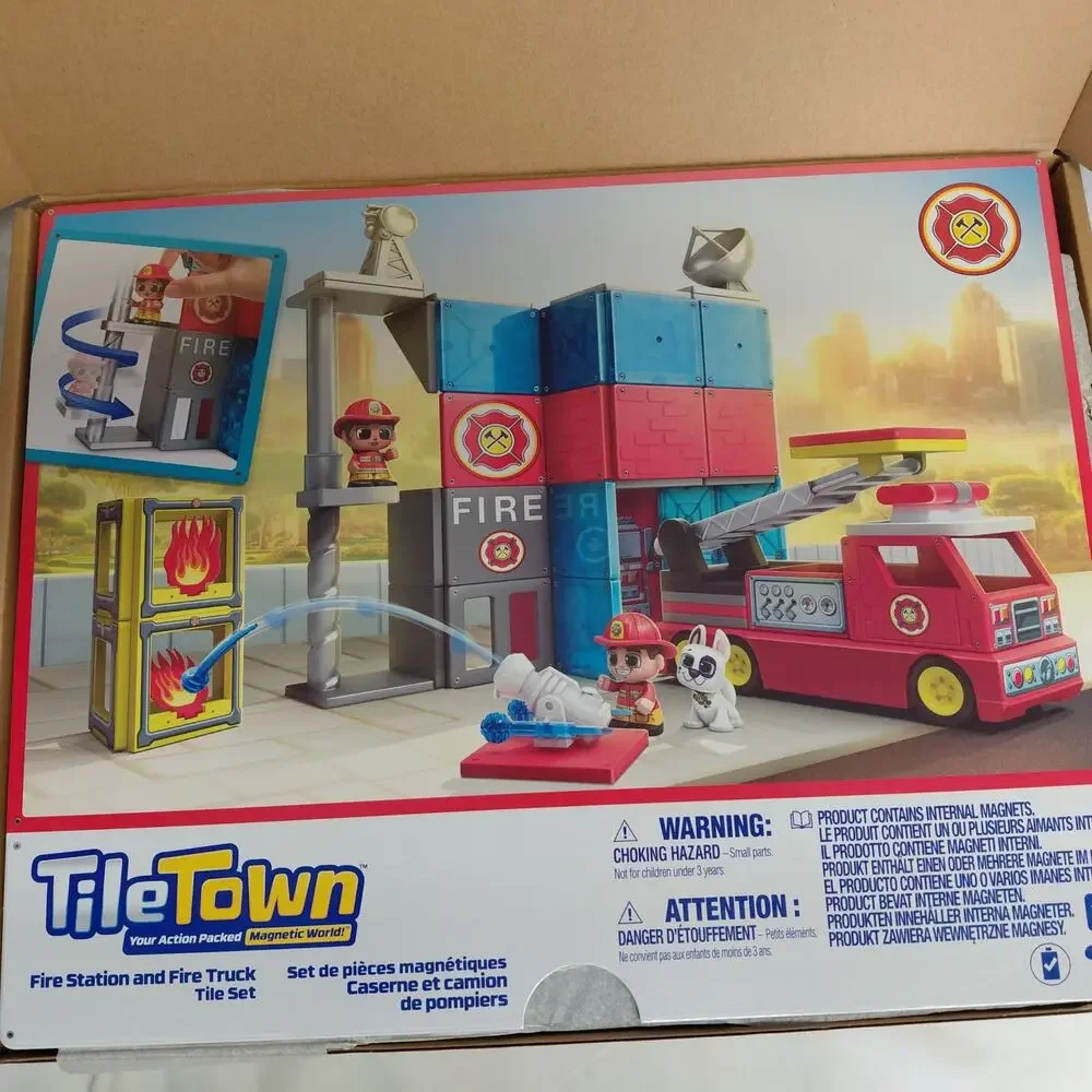 NEW Tile Town Fire Station Magnetic Tiles Playset 66pc Moose Toys